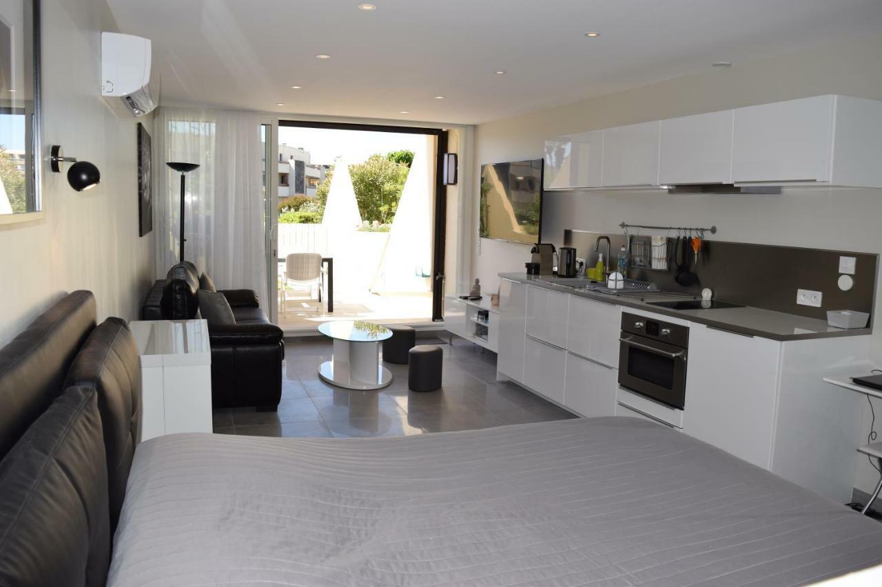 Heliopolis Cap D'Agde Village Naturiste Exterior photo